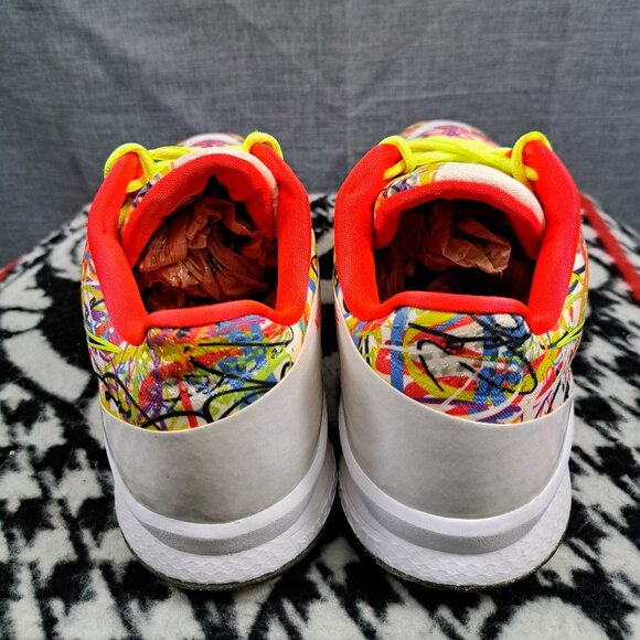 Nike CJ3 Trainer Thankful Graffiti 725231-499 Mens Size 12.5 Year 2015 - Picture 4 of 12